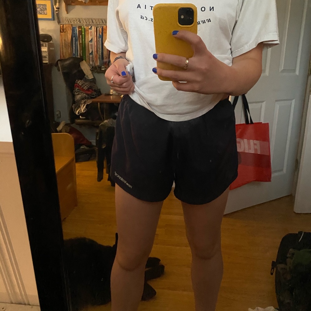 VINTAGE NEW BALANCE RUNNING SHORTS - Picture 3 of 7